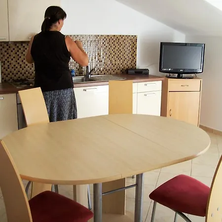 Apartment Haus Lili Jezera